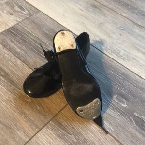 Tap shoes- toddler girls Size 9.5